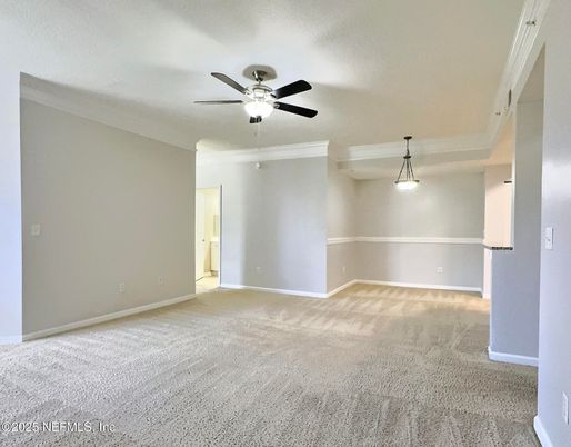 Empty room, Interior, Pendant Lights