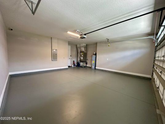 Garage, Interior