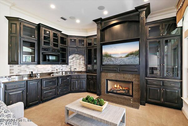 Fireplace, Interior, Recessed Lighting