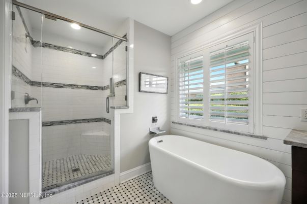 Bathroom, Free Standing Baths, Glass Shower, Interior, Recessed Lighting