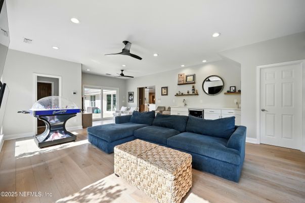 Interior, Living room, Recessed Lighting, Wood Texture Flooring