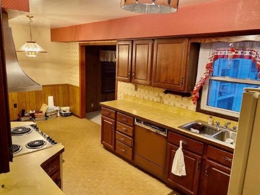 Interior, Kitchen, Pendant Lights