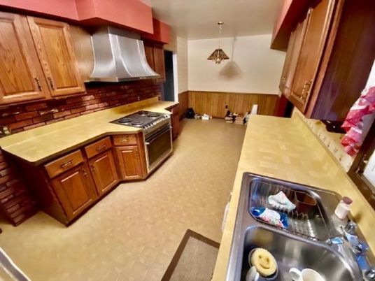 Interior, Kitchen, Pendant Lights, Stainless Steel Appliances