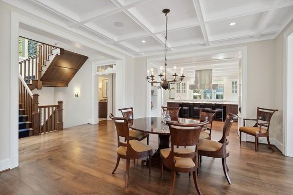 Chandelier, Dining room, Interior, Recessed Lighting, Wood Texture Flooring