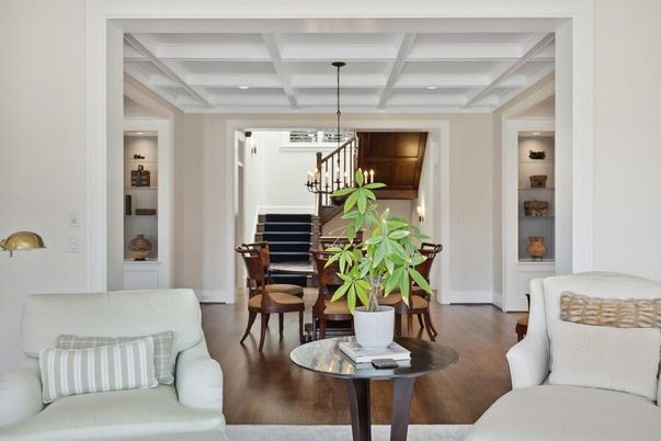 Chandelier, Dining room, Interior, Pendant Lights, Wood Texture Flooring