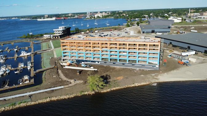 Exterior, Drone
