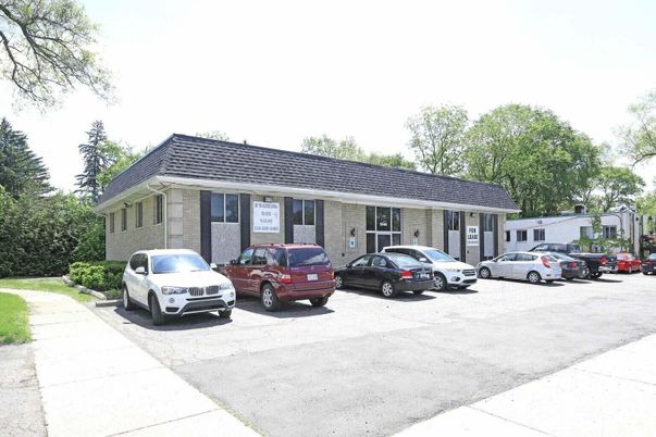 Exterior, Facade, Brick Facade, Cape Cod