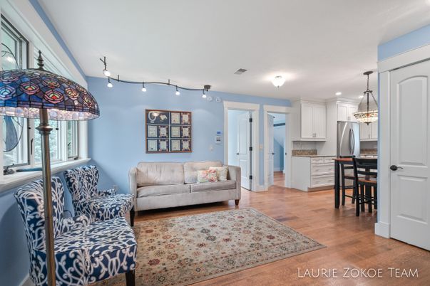 Interior, Kitchen, Living room, Pendant Lights, Recessed Lighting, Stainless Steel Appliances, Wood Texture Flooring