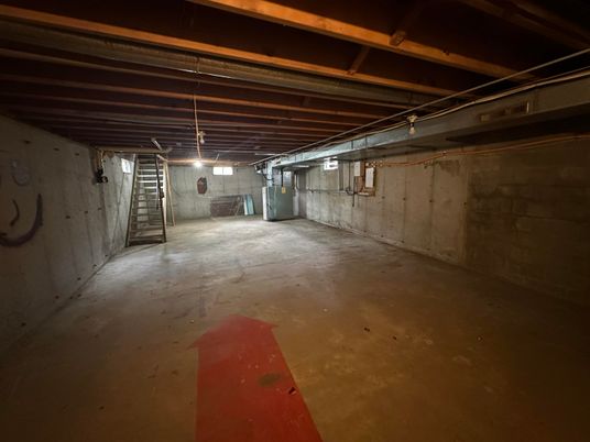Interior, Wooden Beams