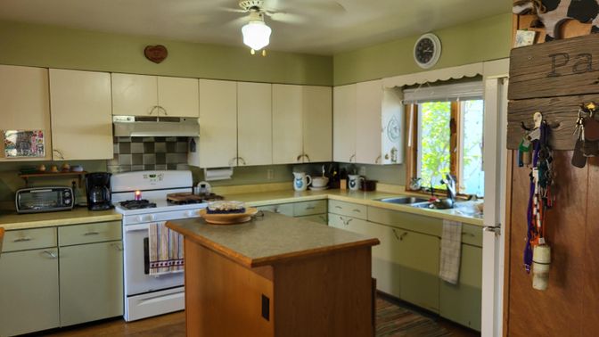 Interior, Kitchen, Wood Texture Flooring