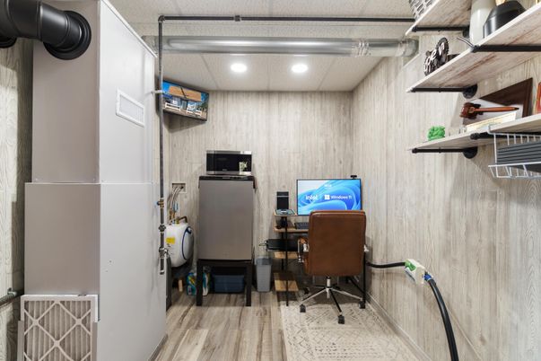 Home Office, Interior, Recessed Lighting, Wood Texture Flooring