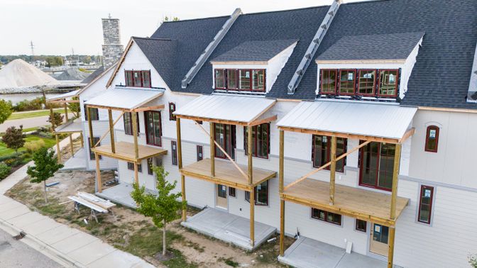Exterior, Facade, Farmhouse