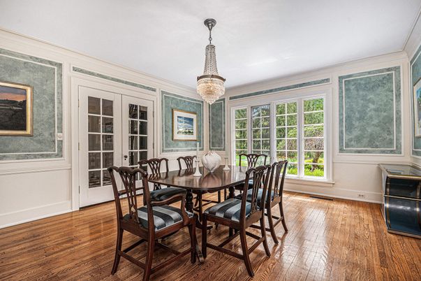 Chandelier, Dining room, Interior, Wood Texture Flooring