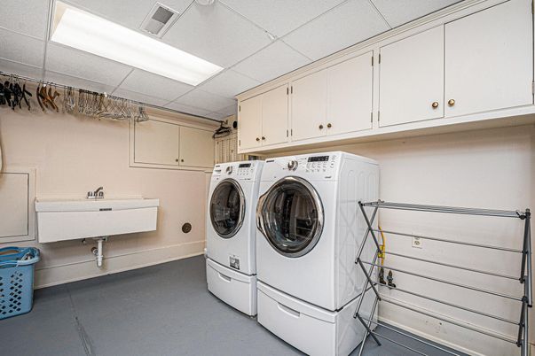 Interior, Washer