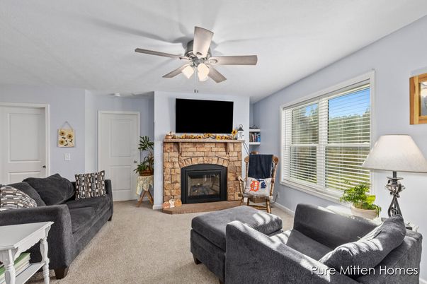Fireplace, Interior, Living room