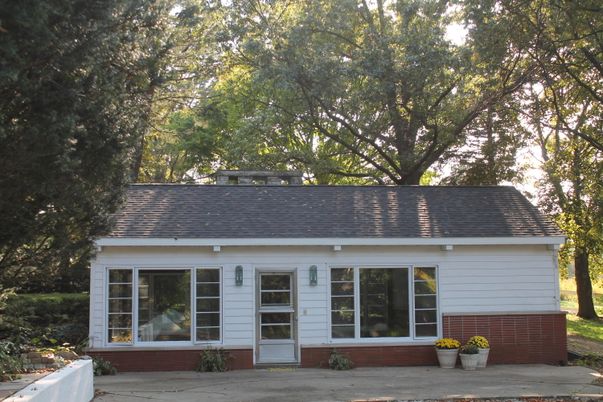 Exterior, Facade, Cape Cod