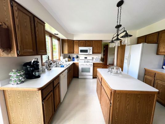 Interior, Kitchen, Pendant Lights