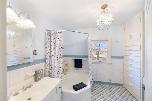 Bathroom, Chandelier, Interior
