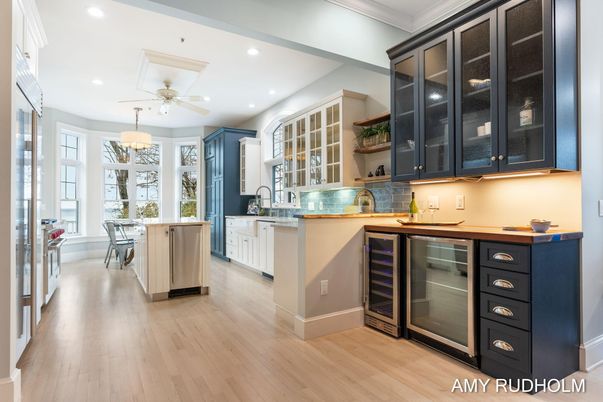 Dining room, Interior, Kitchen, Recessed Lighting, Wood Texture Flooring