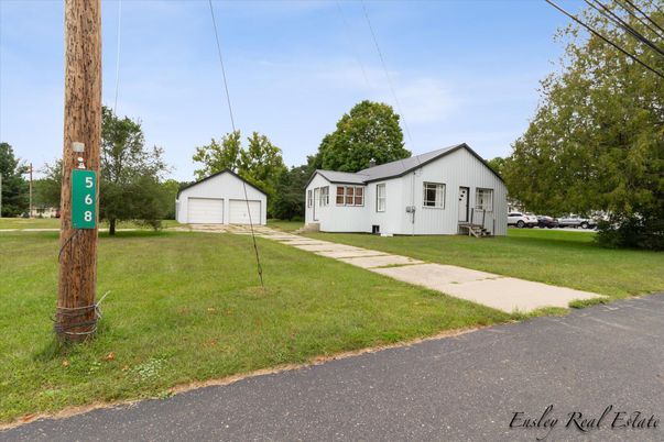Backyard, Detached Garage, Exterior