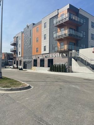 Exterior, Facade, Condo Building