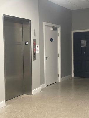 Elevator, Interior