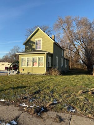 Backyard, Exterior, Facade, Farmhouse