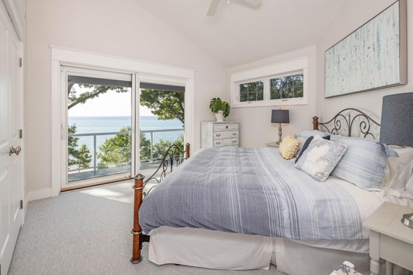 Bedroom, Interior, Water