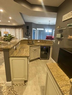 Fireplace, Interior, Kitchen, Pendant Lights, Recessed Lighting
