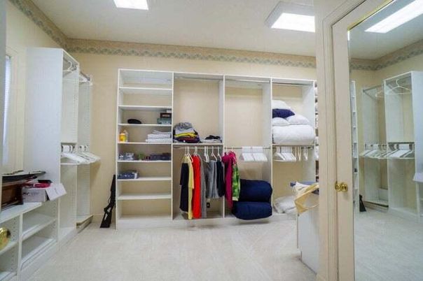 Interior, Recessed Lighting, Walk-in Closets