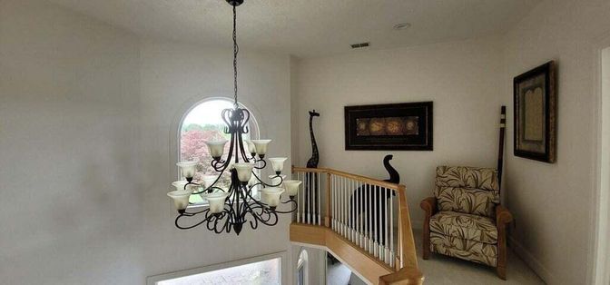 Chandelier, Interior