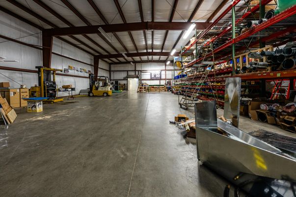 Garage, Interior