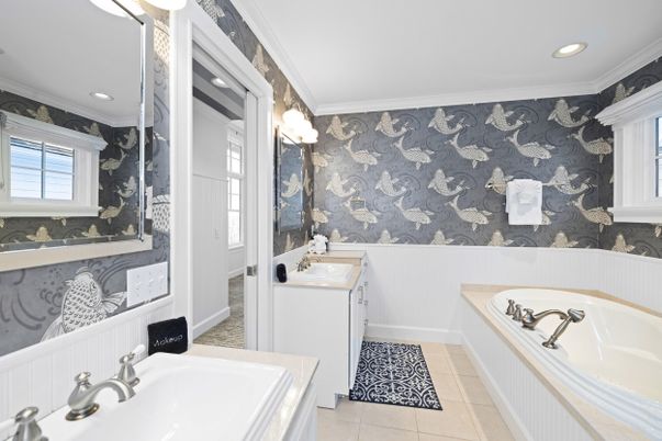 Bathroom, Interior, Recessed Lighting