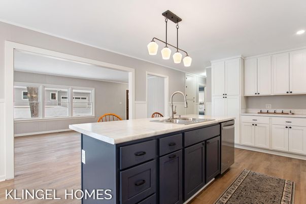 Interior, Kitchen, Pendant Lights, Recessed Lighting, Wood Texture Flooring