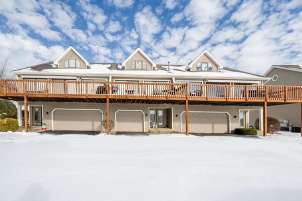 Attached, Exterior, Facade, Log Home