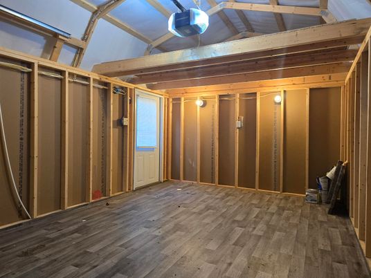 Empty room, Interior, Wooden Beams, Wood Texture Flooring