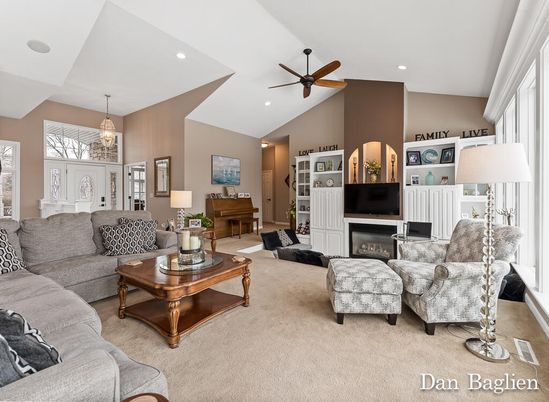 Fireplace, Interior, Living room, Pendant Lights, Recessed Lighting