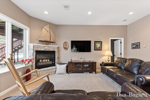 Fireplace, Interior, Living room, Recessed Lighting