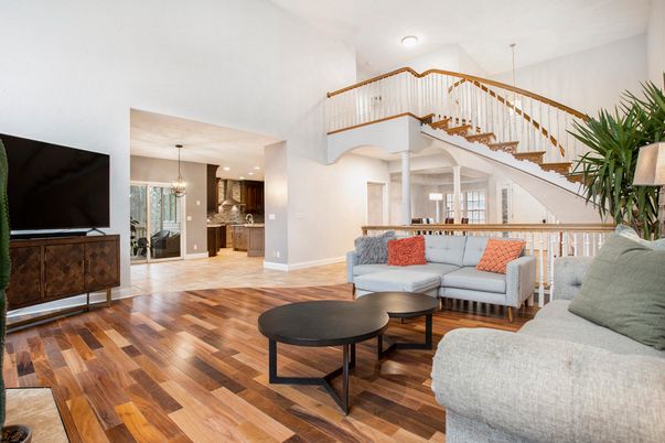 Chandelier, Interior, Living room, Pendant Lights, Recessed Lighting, Wood Texture Flooring