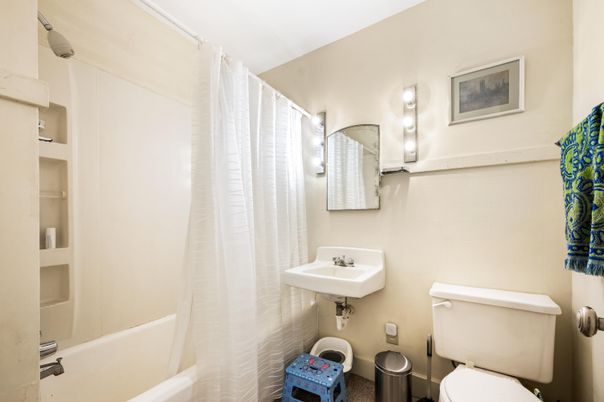 Bathroom, Interior