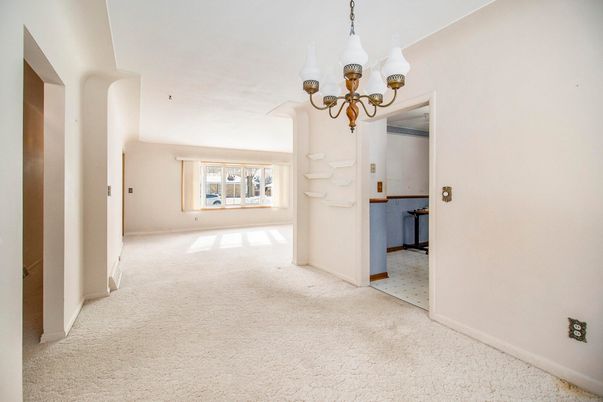 Chandelier, Empty room, Interior
