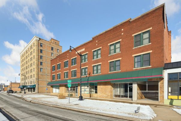 Exterior, Facade, Brick Facade, Rowhouse