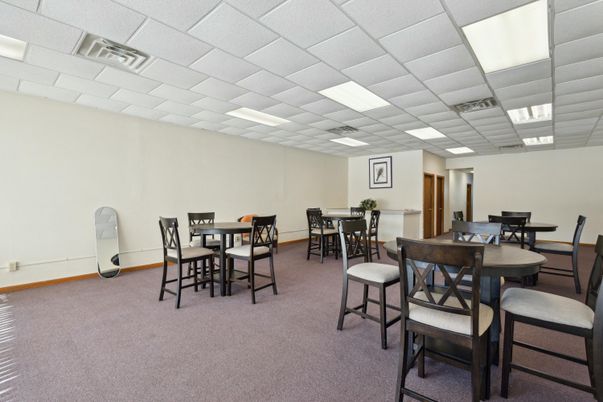 Dining room, Interior, Recessed Lighting