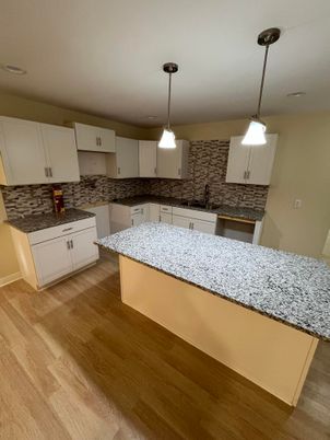 Interior, Kitchen, Pendant Lights, Wood Texture Flooring