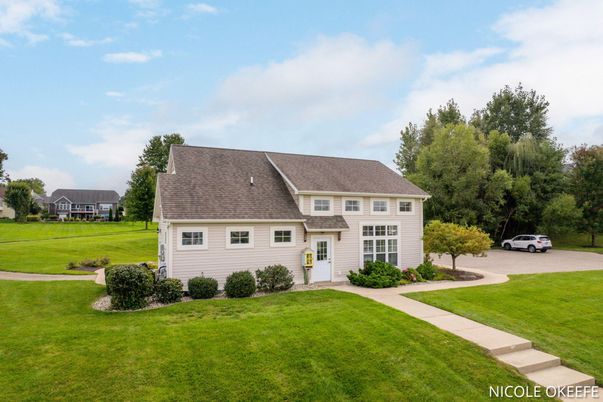 Backyard, Exterior, Facade, Cape Cod