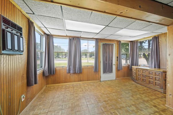 Interior, Wooden Beams, Wooden Walls