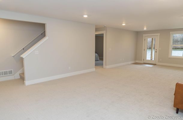 Empty room, Interior, Recessed Lighting