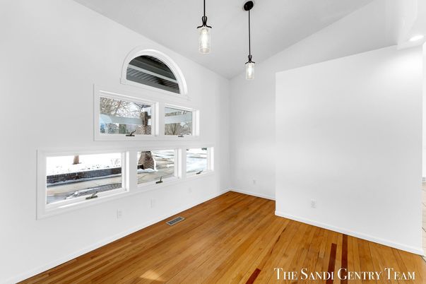 Empty room, Interior, Pendant Lights, Recessed Lighting, Wood Texture Flooring