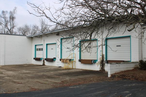 Detached Garage, Exterior