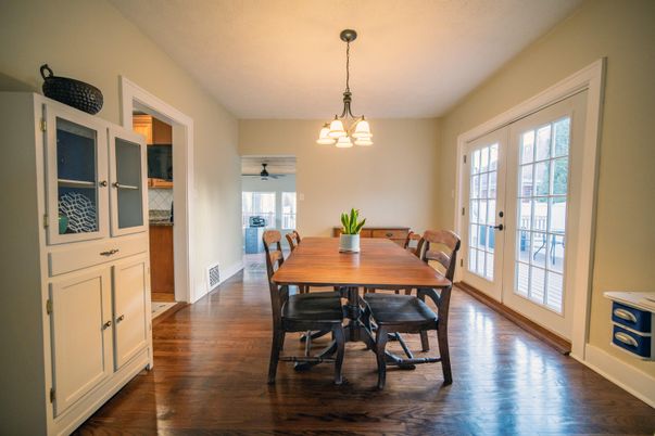 Chandelier, Dining room, Interior, Pendant Lights, Wood Texture Flooring